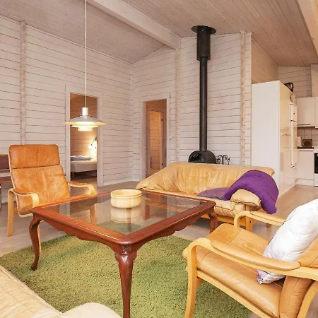 Ferienhaus Four-bedroom Holiday In 2