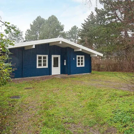Four-bedroom Holiday In 2 * Kalundborg