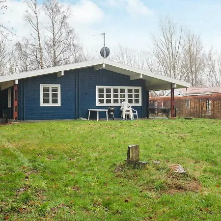 Ferienhaus Four-bedroom Holiday In 2